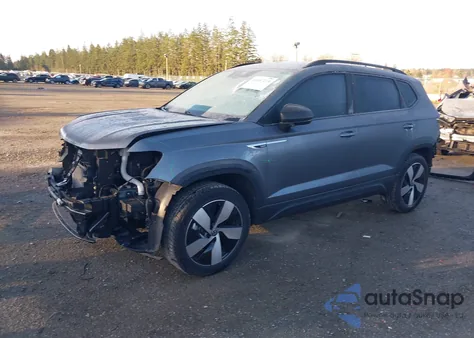 2024 Volkswagen Taos 1.5T S z USA, uszkodzony, nr VIN 3VV8X7B26RM005687